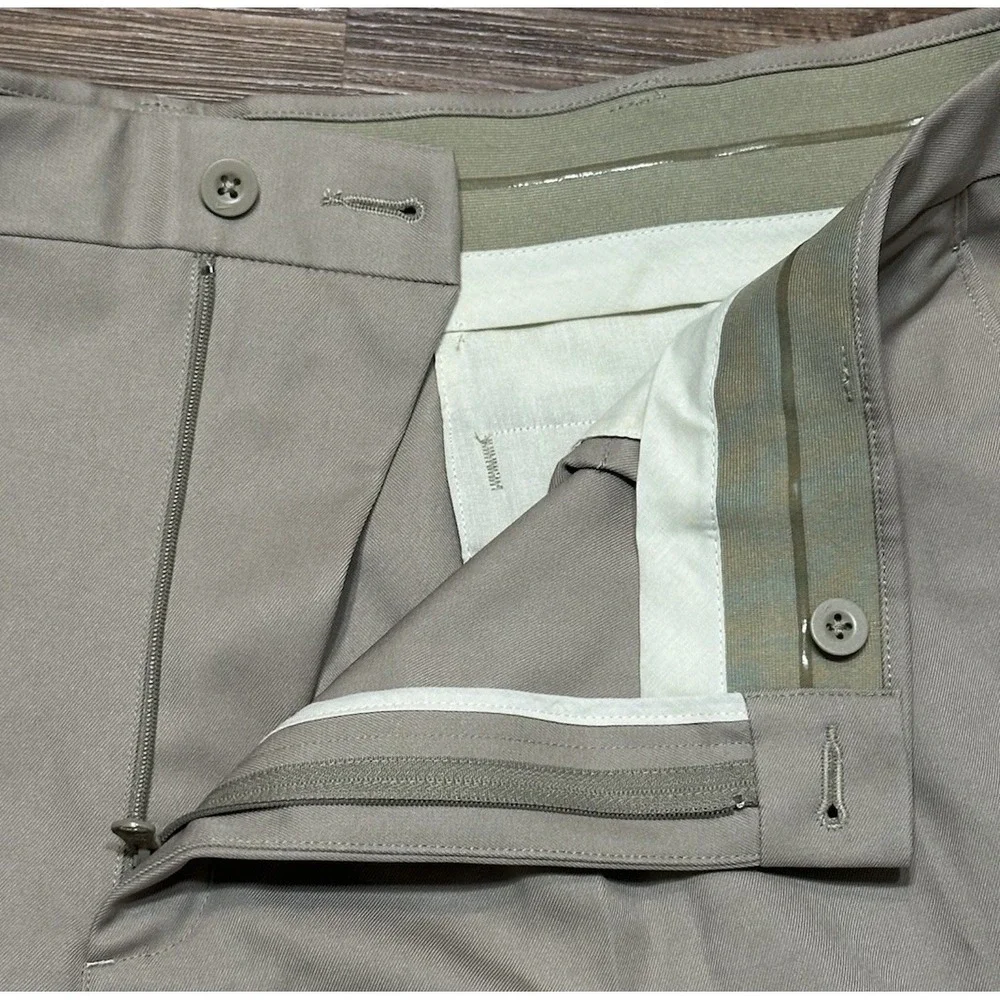Vintage Nike FitDry Nike Golf Pleated Khaki Golf 10